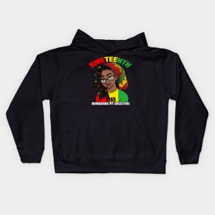 Juneteenth Women Loc'd Hair Remebering My Ancestors Kids Hoodie